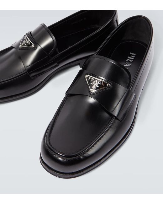 Mocassins En Cuir A Logo Prada pour homme en coloris Black