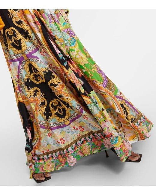 Camilla Metallic Maxikleid aus crêpe mit print