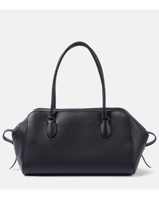 The Row Black Schultertasche Blake Aus Leder
