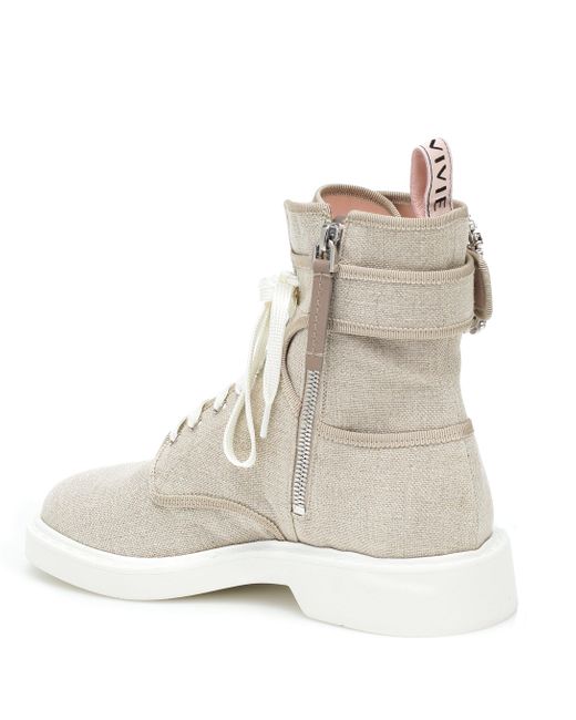 roger vivier viv rangers
