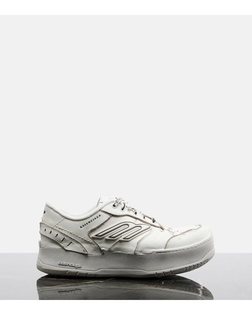 Balenciaga White Hamptons Leather Platform Sneakers