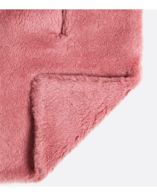 Max Mara Pink Full Alpaca Wool-Blend Teddy Scarf