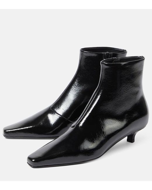 Totême  Black The Slim Leather Ankle Boots