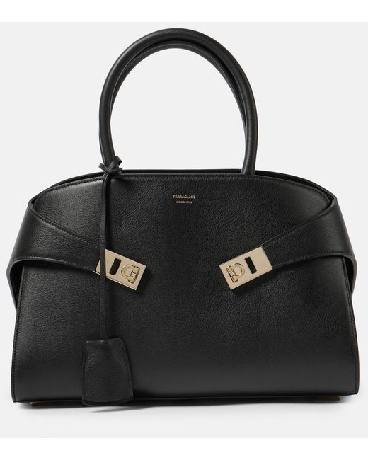 Ferragamo Hug Small Leather Tote Bag in Black | Lyst