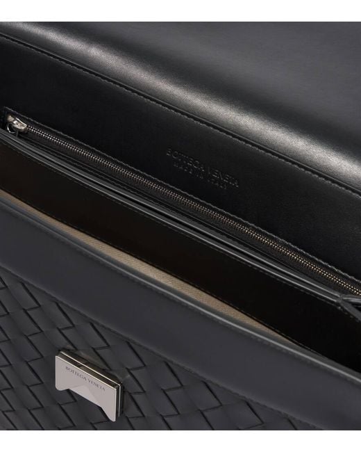 Bottega Veneta Crossbody Bag Andiamo Aus Leder in Black für Herren