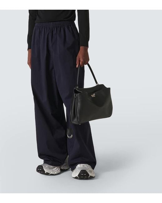 関税なし 送料無料 Black Leather Rodeo Shoulder Bag Balenciaga Rodeo Medium Leather Shoulder Bag in Black for