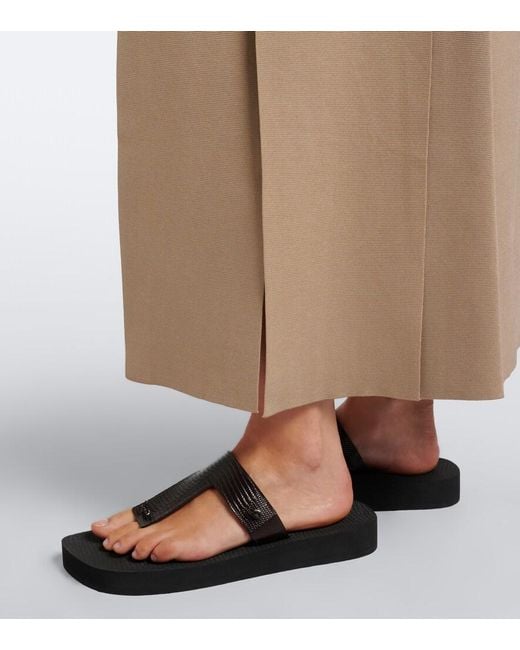 Christen Black Edge Leather Thong Sandals