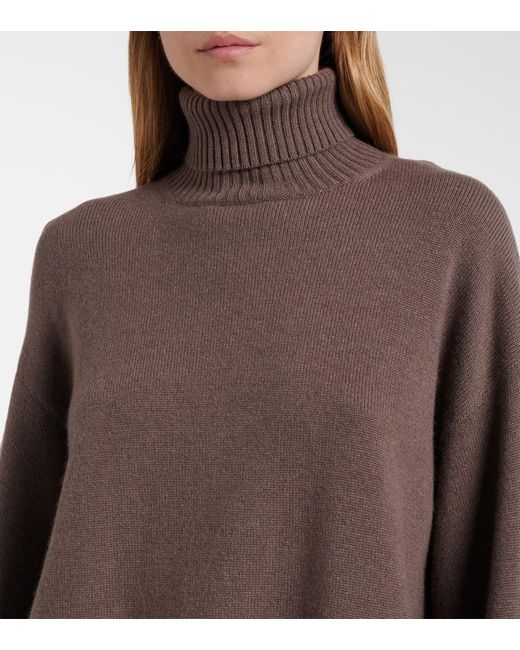 Brunello Cucinelli Brown Oversized Cashmere Turtleneck Sweater