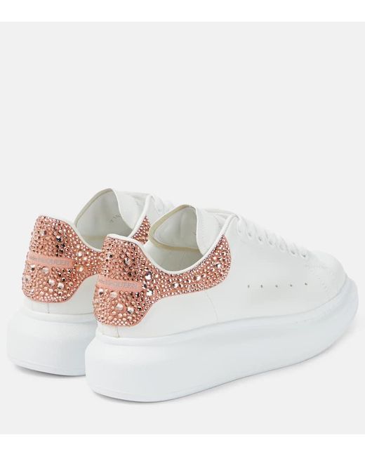 Sneakers in pelle con cristalli di Alexander McQueen in White