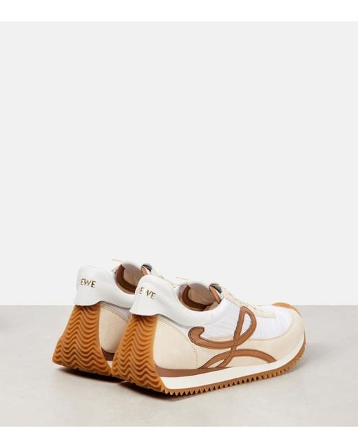 Baskets Flow Runner 2.0 En Daim Loewe en coloris White