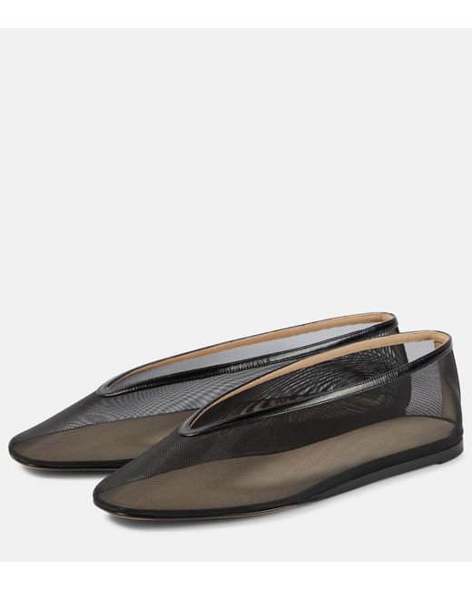 Le Monde Beryl Black Ballerina Shoes