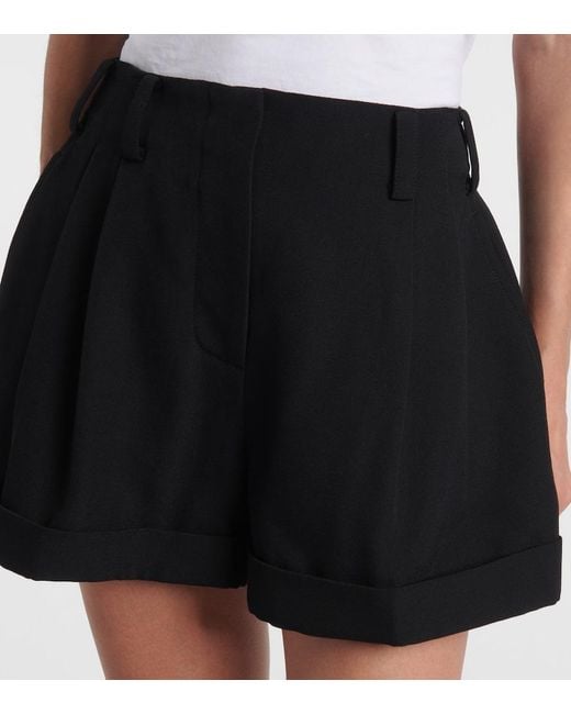 Short Plisse Grain De Poudre En Laine Givenchy en coloris Black