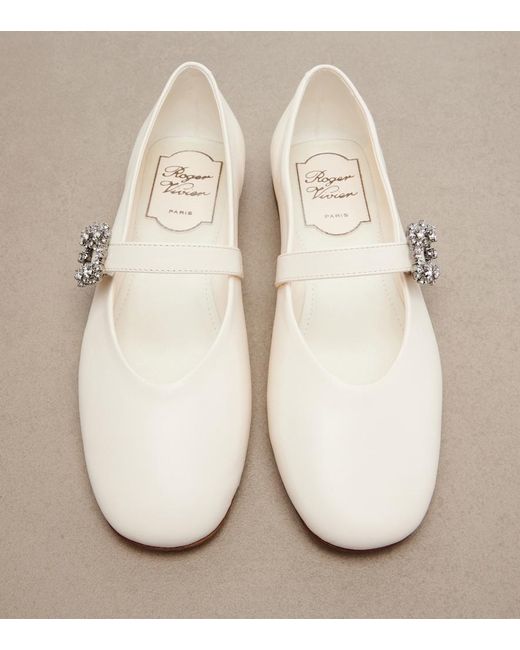 Roger Vivier White Roundytoe Leather Ballet Flats