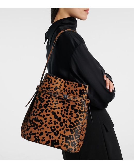 Borsa Day Medium di Totême in Brown