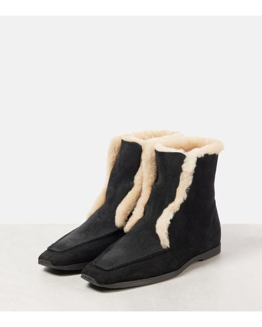 Totême  Black Shearling-Lined Leather Ankle Boots