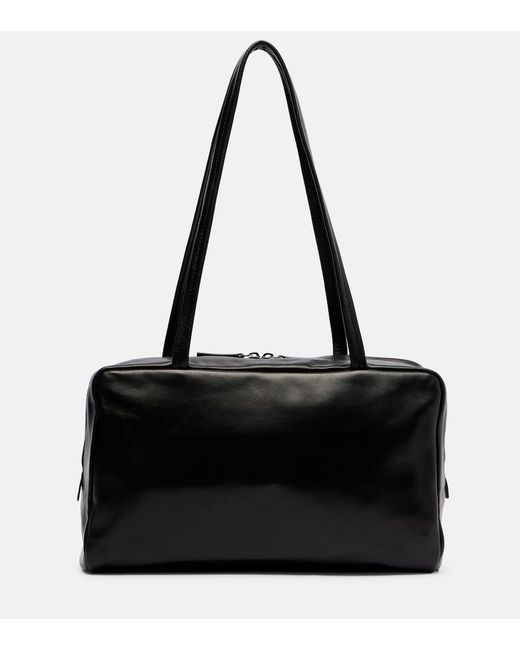 The Row Black Schultertasche Astra Aus Leder