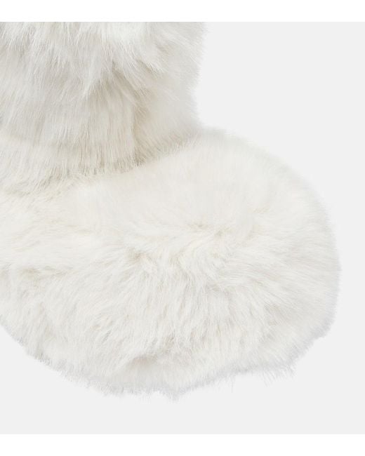 Balenciaga White Schneestiefel Alaska aus Faux Fur