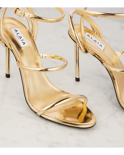 Sandali Strappy di Alaïa in Metallic
