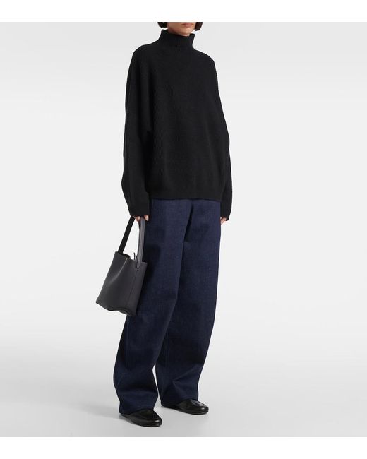 FFORME Black Kimm Cashmere-Blend Mock Neck Sweater