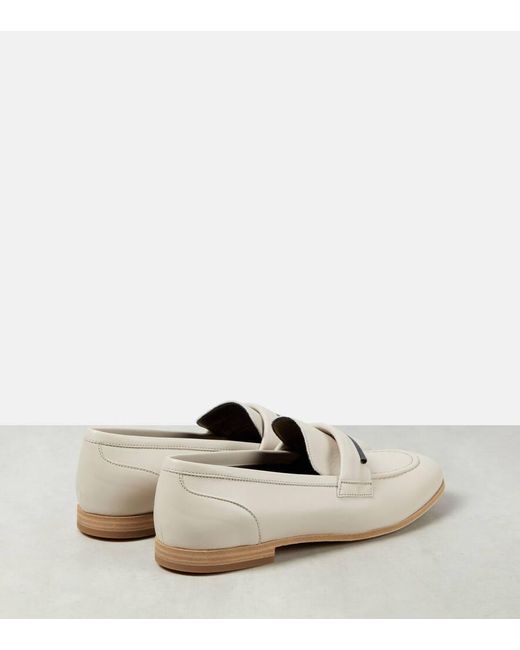 Brunello Cucinelli White Verzierte Loafers aus Leder