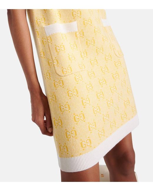 Vestido corto de lana en jacquard con GG Gucci de color Yellow