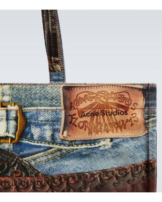 Acne Bedruckte Tote Bag Aus Canvas in Black für Herren