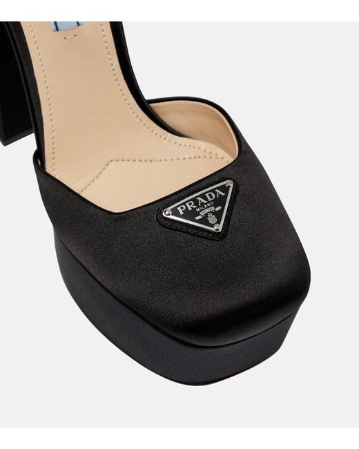 Pumps Con Plateau di Prada in Black