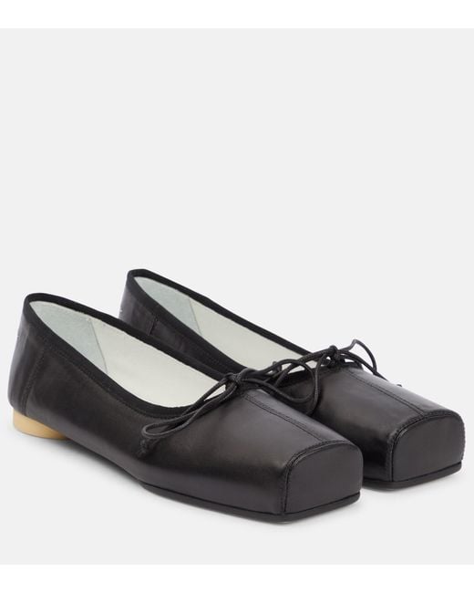 MM6 by Maison Martin Margiela Anatomic Leather Ballet Pumps in Black | Lyst