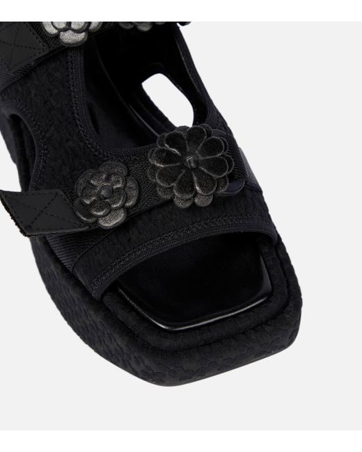 Sandales matelassees May a fleurs CECILIE BAHNSEN en coloris Black