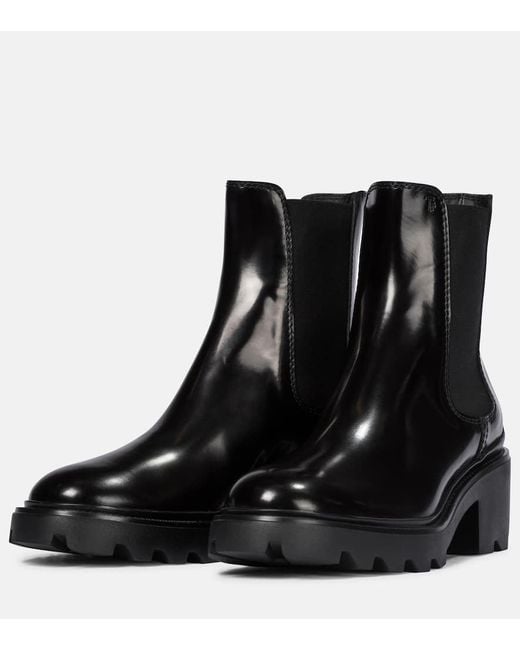 Tod's Black Studded Chelsea Stiefel