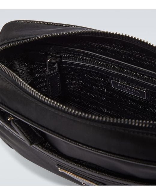 Prada Messenger Bag aus Re-Nylon und Leder in Black für Herren