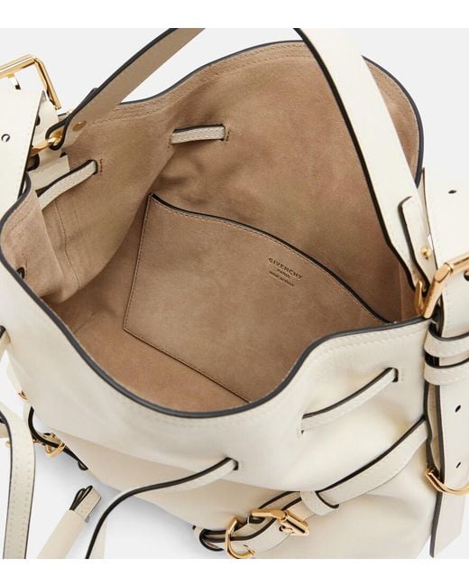 Borsa A Secchiello Voyou Small di Givenchy in Natural
