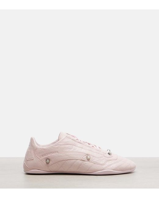 Baskets City En Cuir Balenciaga en coloris Pink