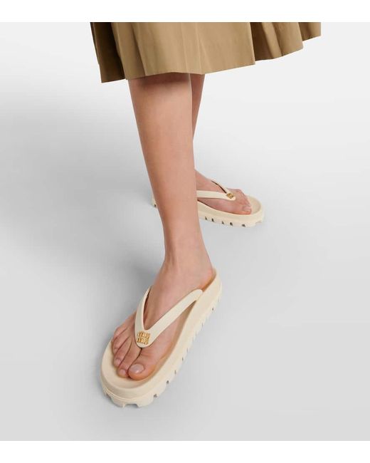 Sandalias con logo Miu Miu de color Natural