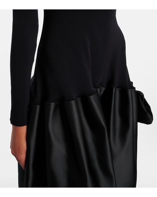 FFORME Black Catrin Duchess Satin Gown