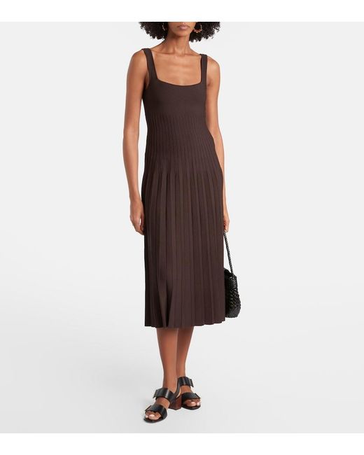 Tod's Black Leather Sandals