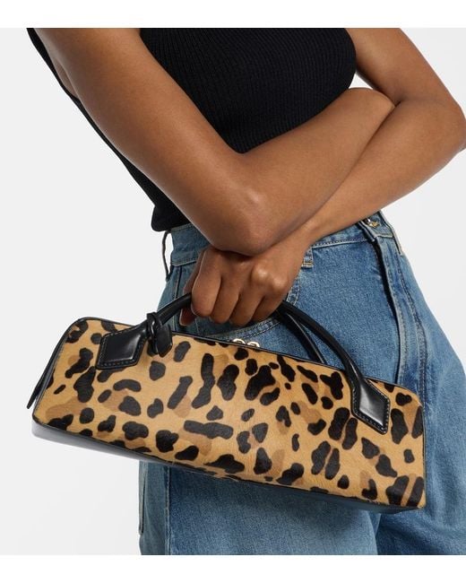Clutch Le Teckel di Alaïa in Brown