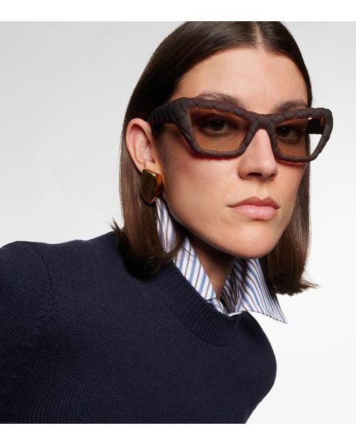 Bottega Veneta Brown Knot Intrecciato Cat-Eye Sunglasses