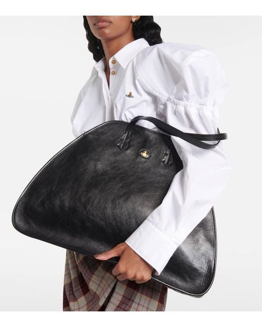 Borsa A Spalla Yasmina Large di Vivienne Westwood in Black