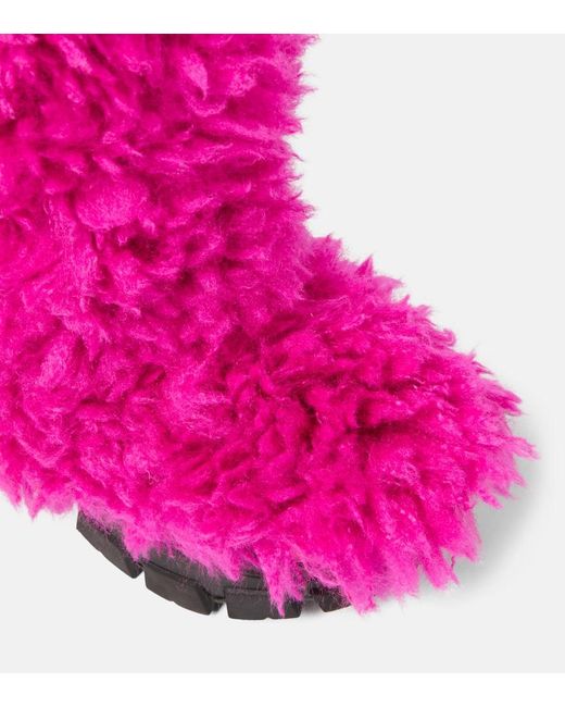 Goldbergh Pink Bushy Faux Fur Snow Boots