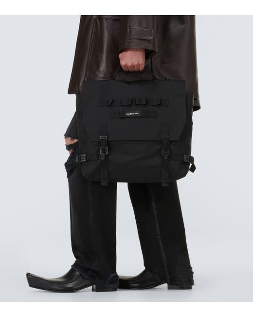 Sac Army Messenger Balenciaga pour homme en coloris Black