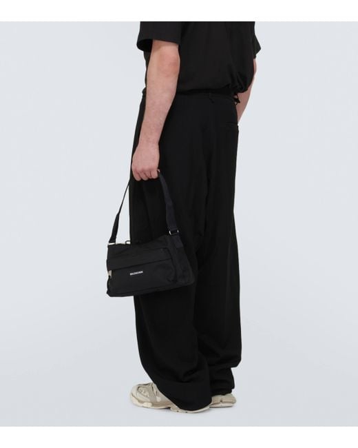 Pochette Explorer Sling Balenciaga pour homme en coloris Black