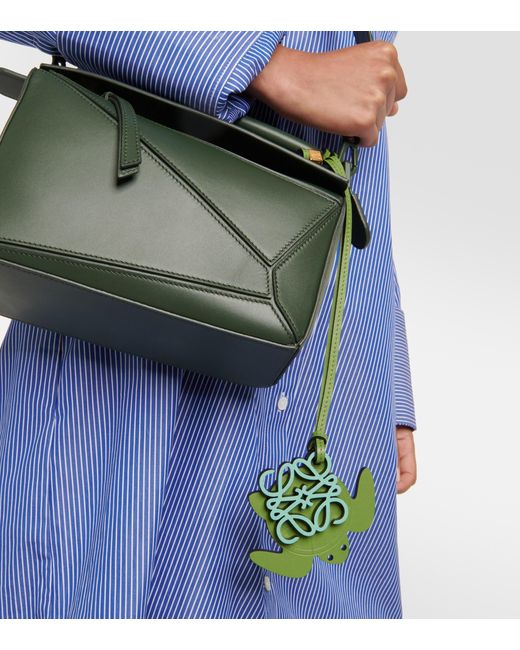 Loewe Paula's Ibiza Turtle Leather Bag Charm in Green | Lyst