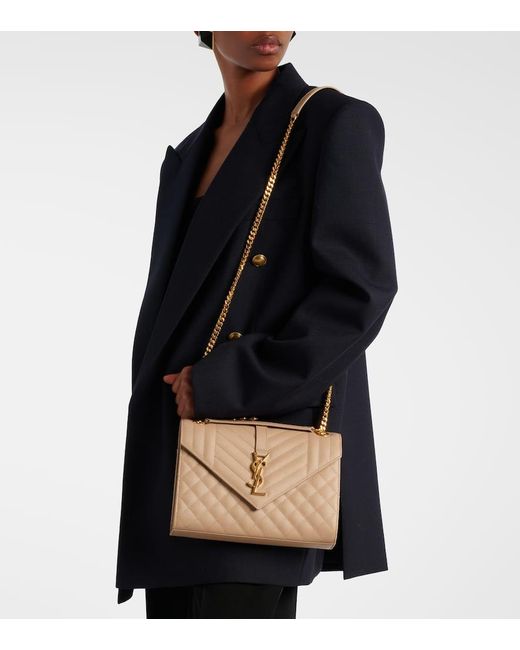 Saint Laurent Natural Envelope Große Schultertasche Aus Gestepptem Leder