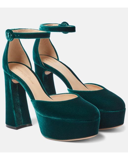Gianvito Rossi Green Plateau-Pumps Holly aus Samt
