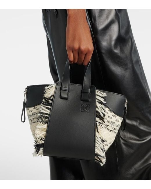 Loewe Black Bucket Bag Hammock Compact Aus Leder
