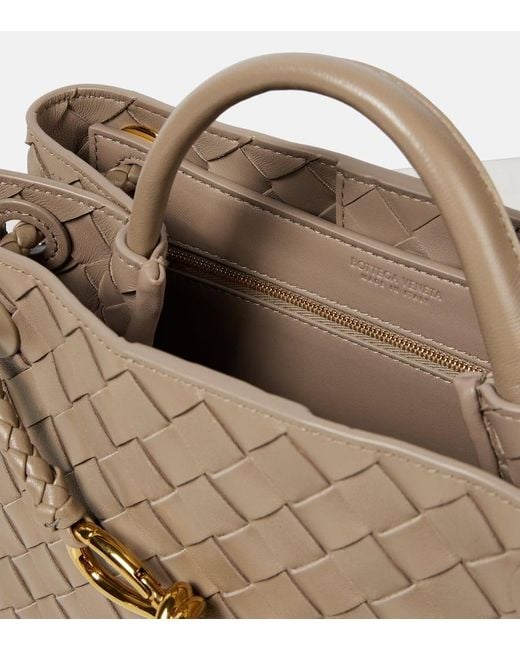 Bottega Veneta Brown Tote Andiamo Small Aus Leder