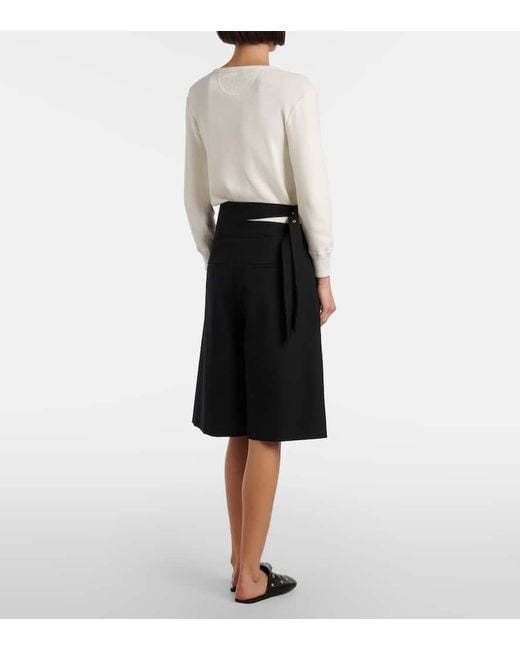 Chloé Black Virgin Wool Shorts