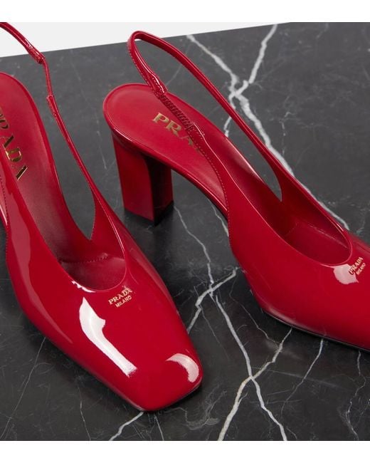 Pumps Con Cinturino Posteriore 85Mm di Prada in Red