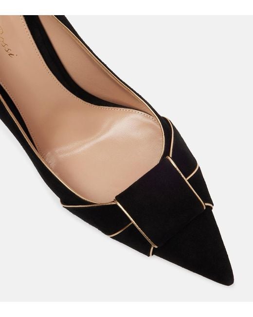 Gianvito Rossi Black Suede Pumps